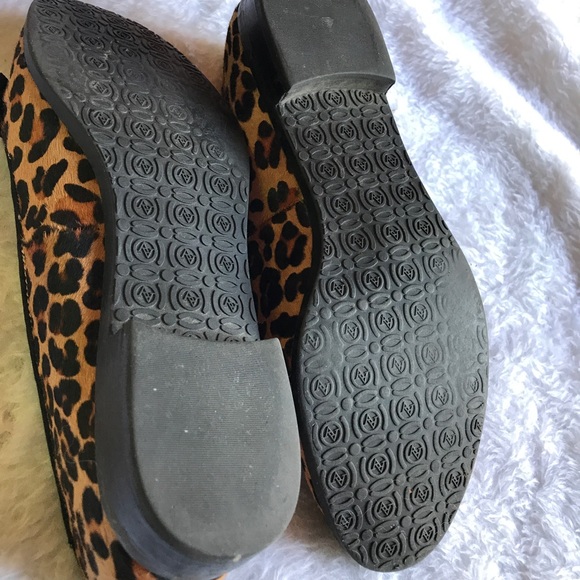 Leopard print w/grosgrain bow hairlike material - Picture 5 of 8